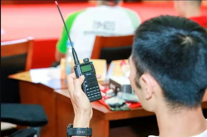 辦理無線電臺執(zhí)照，應符合哪些條件？